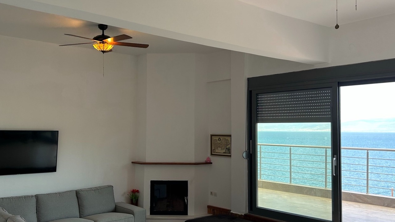 Photo of Livingroom in Kamena Vourla