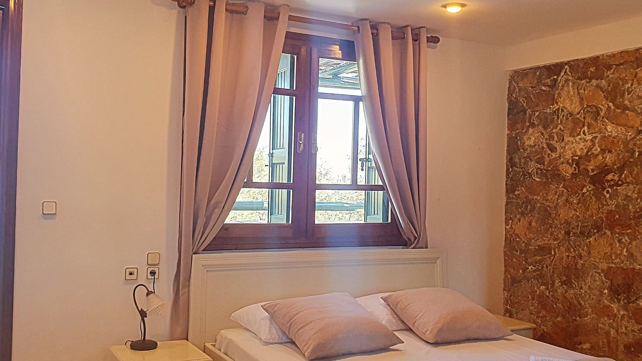 Photo of Bedroom in Plomari