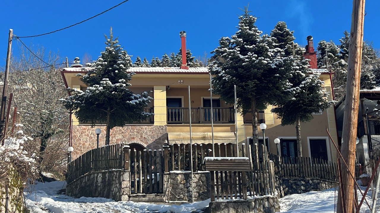 Photo of Outdoor in Lake Plastiras