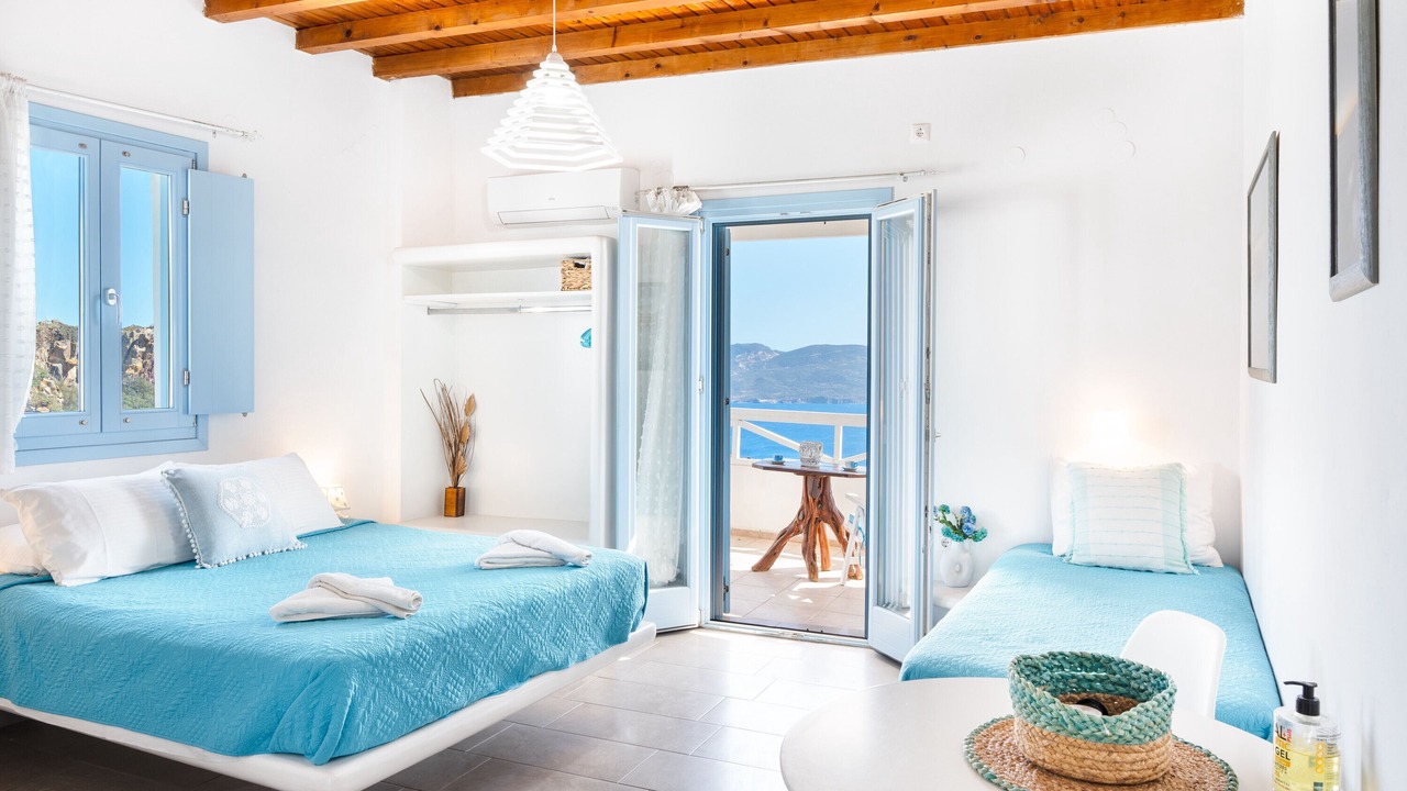 Photo of Others in Milos