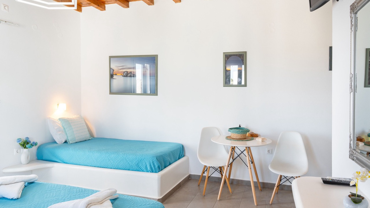 Photo of Others in Milos