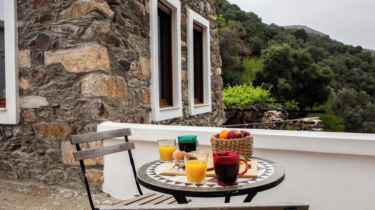 Photo of Outdoor in Kalamios