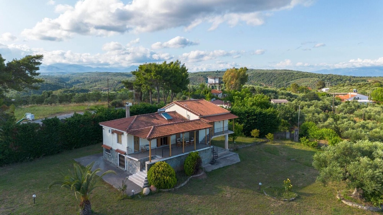 Photo of Outdoor in Messini