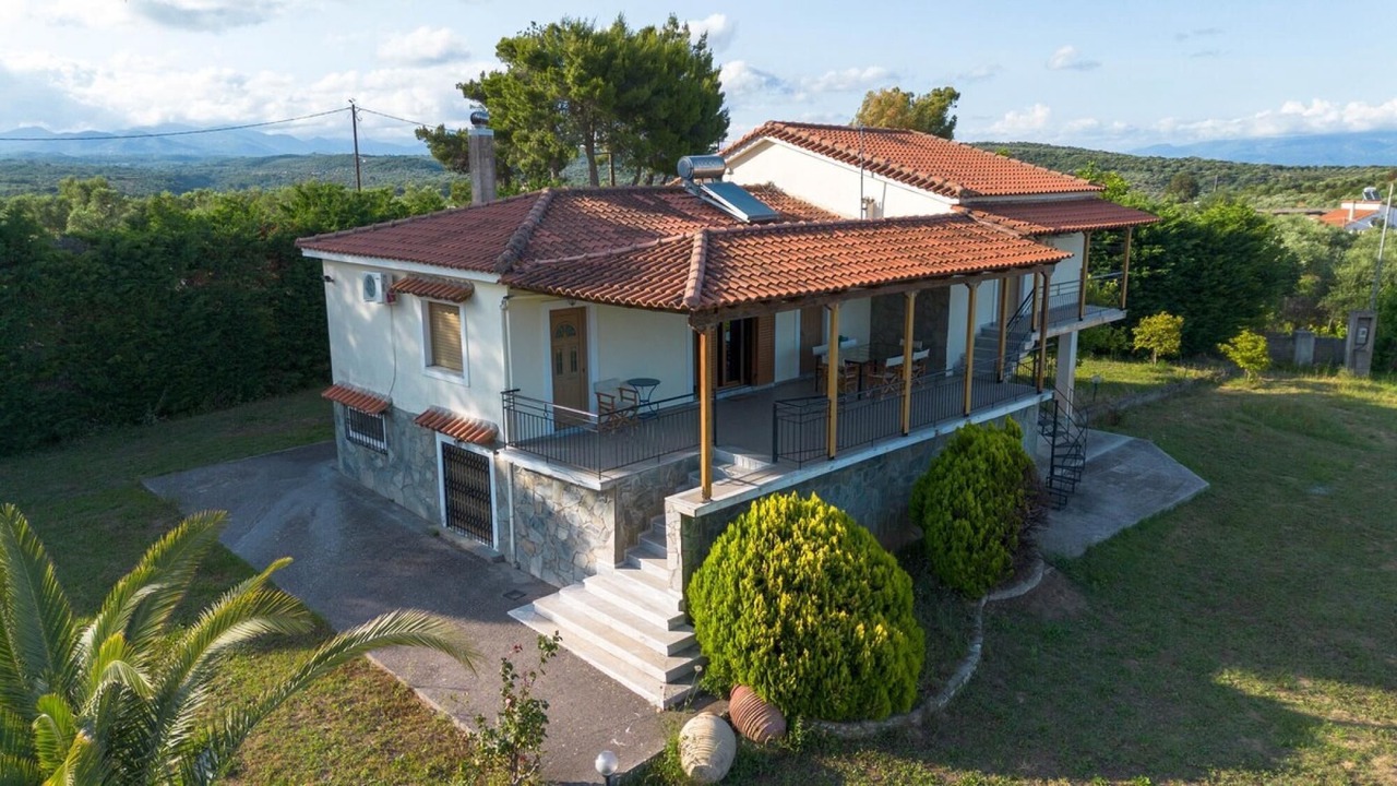 Photo of Outdoor in Messini