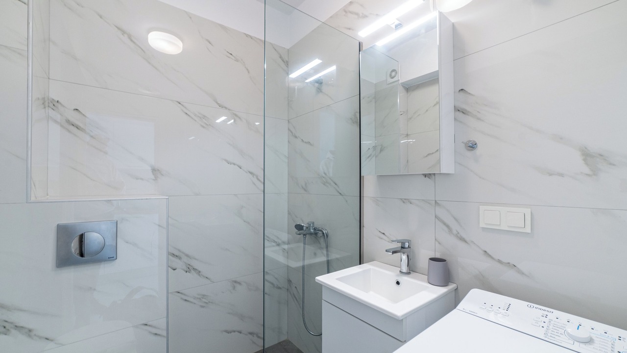 Photo of Bathroom in Paralia Ofryniou
