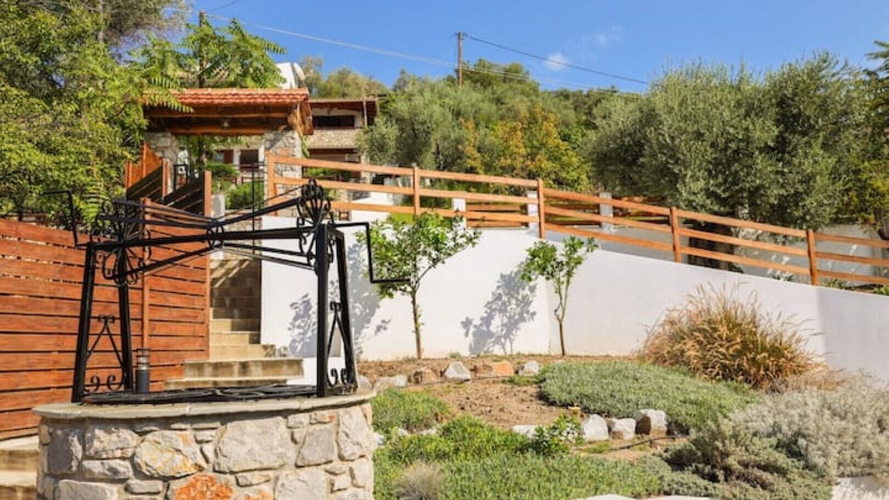 Photo of Outdoor in Agia Paraskevi