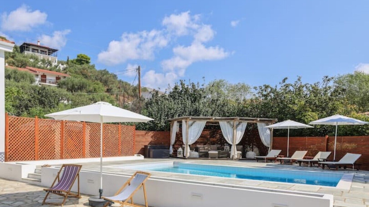 Photo of Outdoor in Agia Paraskevi