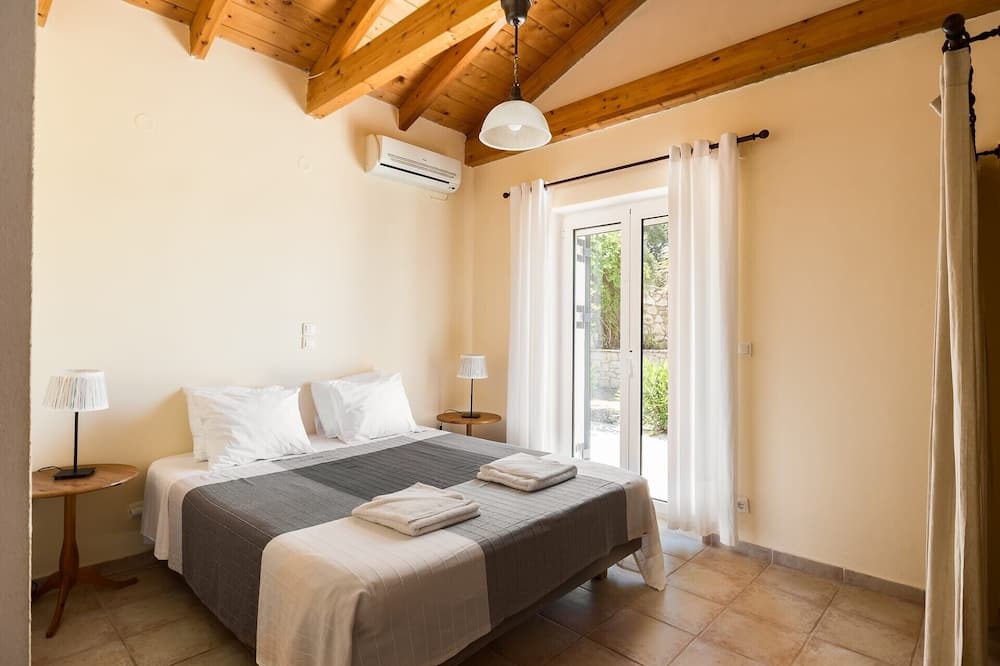 Photo of Outdoor in Gaios