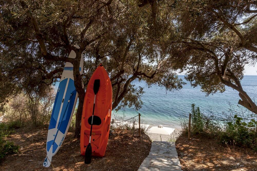 Photo of Others in Elios