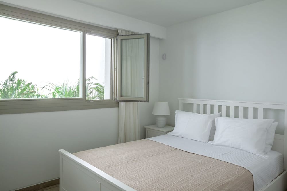 Photo of Bedroom in Elios