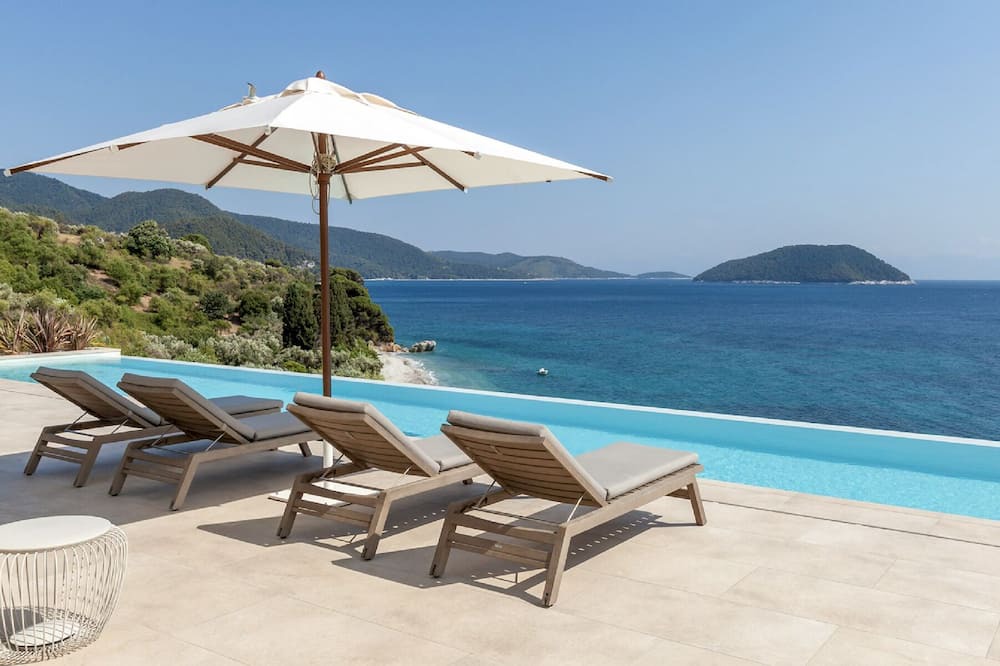 Photo of Outdoor in Elios