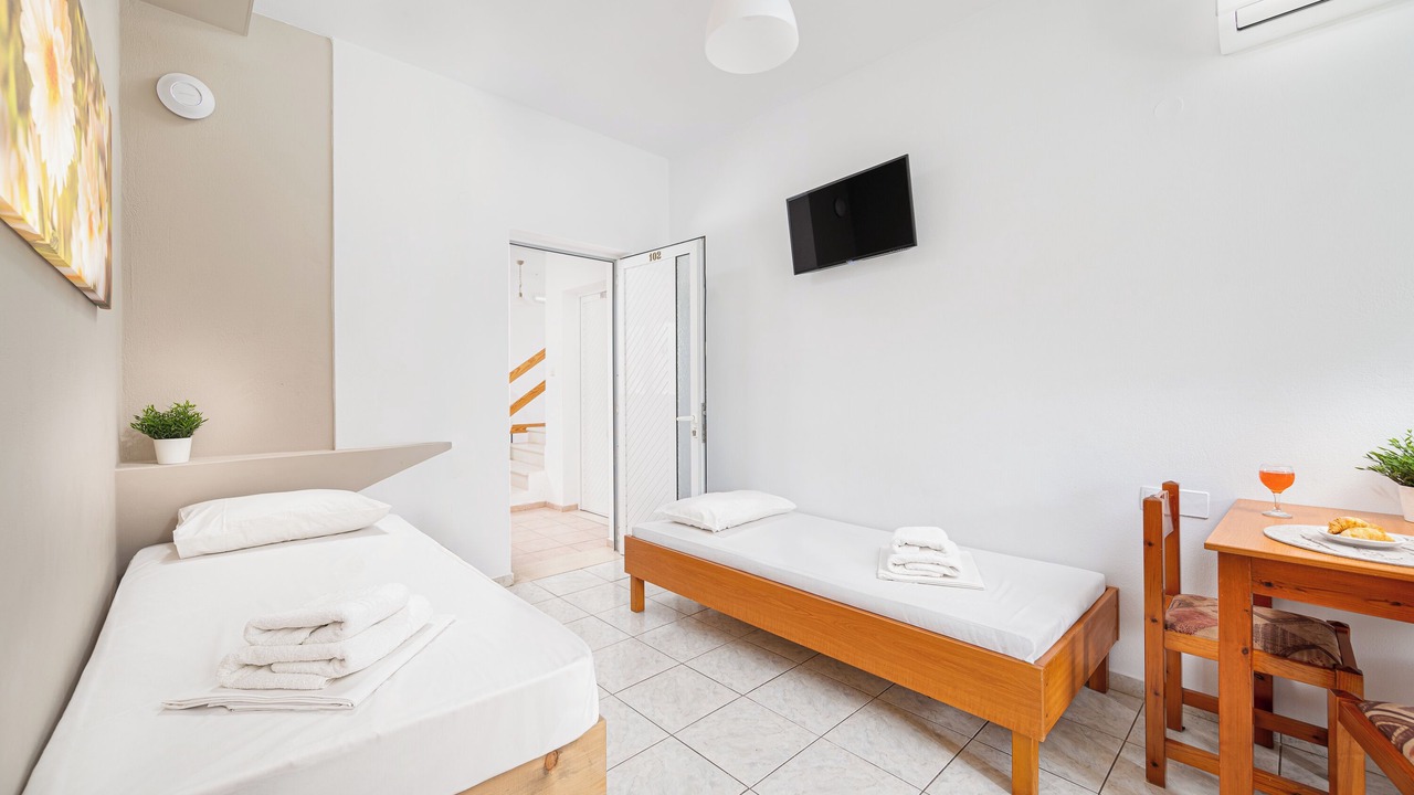 Photo of Bedroom in Anissaras