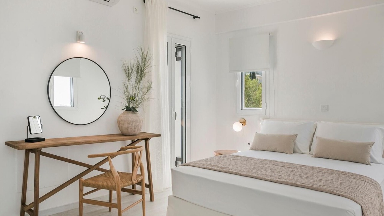 Photo of Others in Mousata