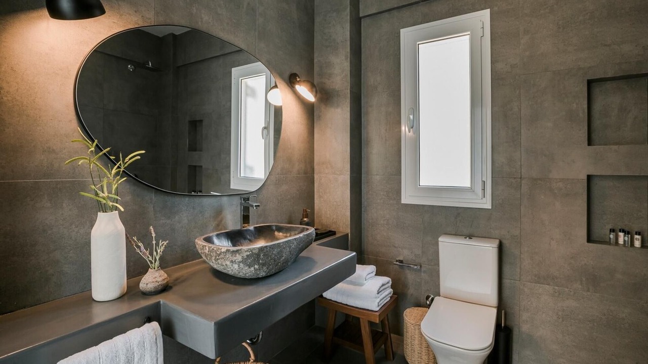 Photo of Others in Mousata