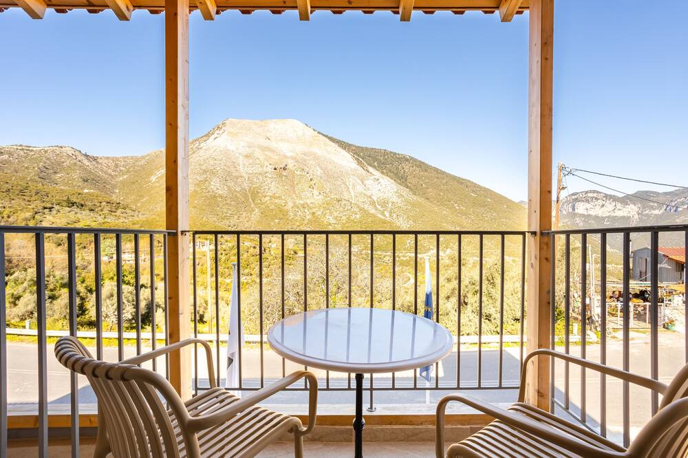 Photo of Outdoor in Artemisia