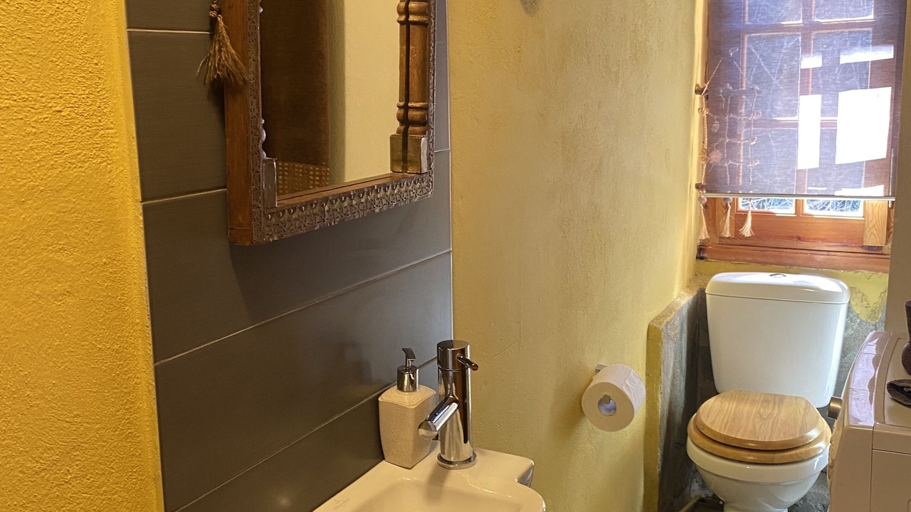 Photo of Others in Elati