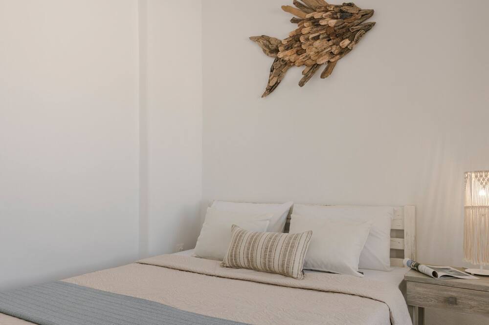 Photo of Bedroom in Aliki