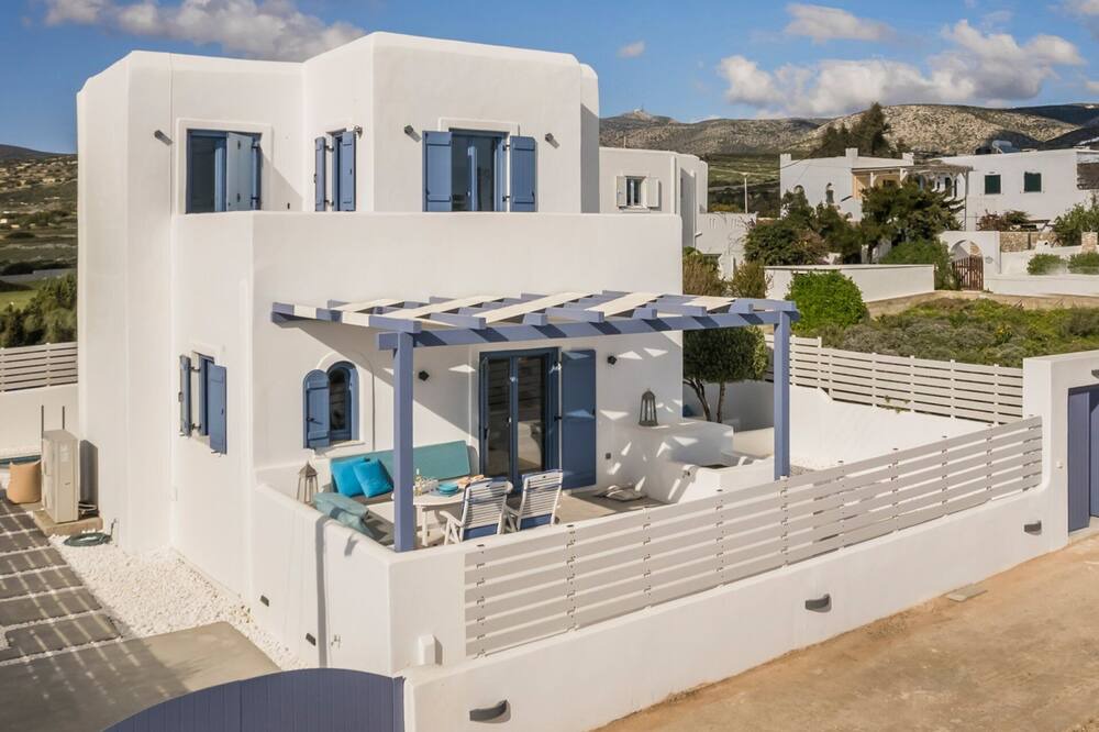 Photo of Outdoor in Aliki