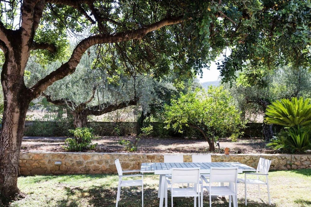 Photo of Outdoor in Mikri Mantineia