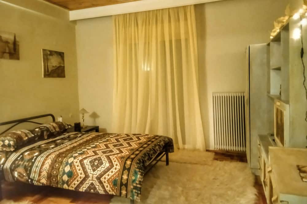 Photo of Bedroom in Kastoria