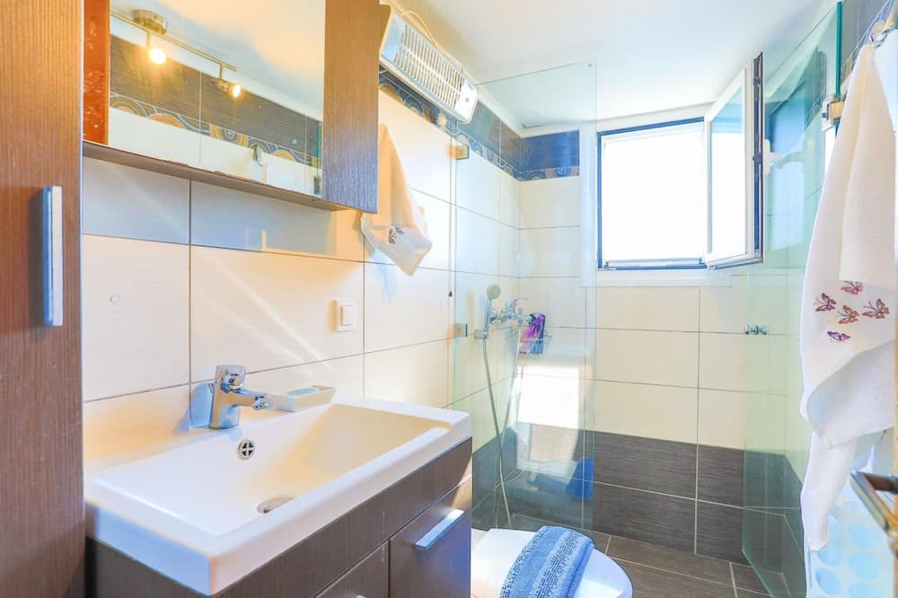 Photo of Bathroom in Vlachatika