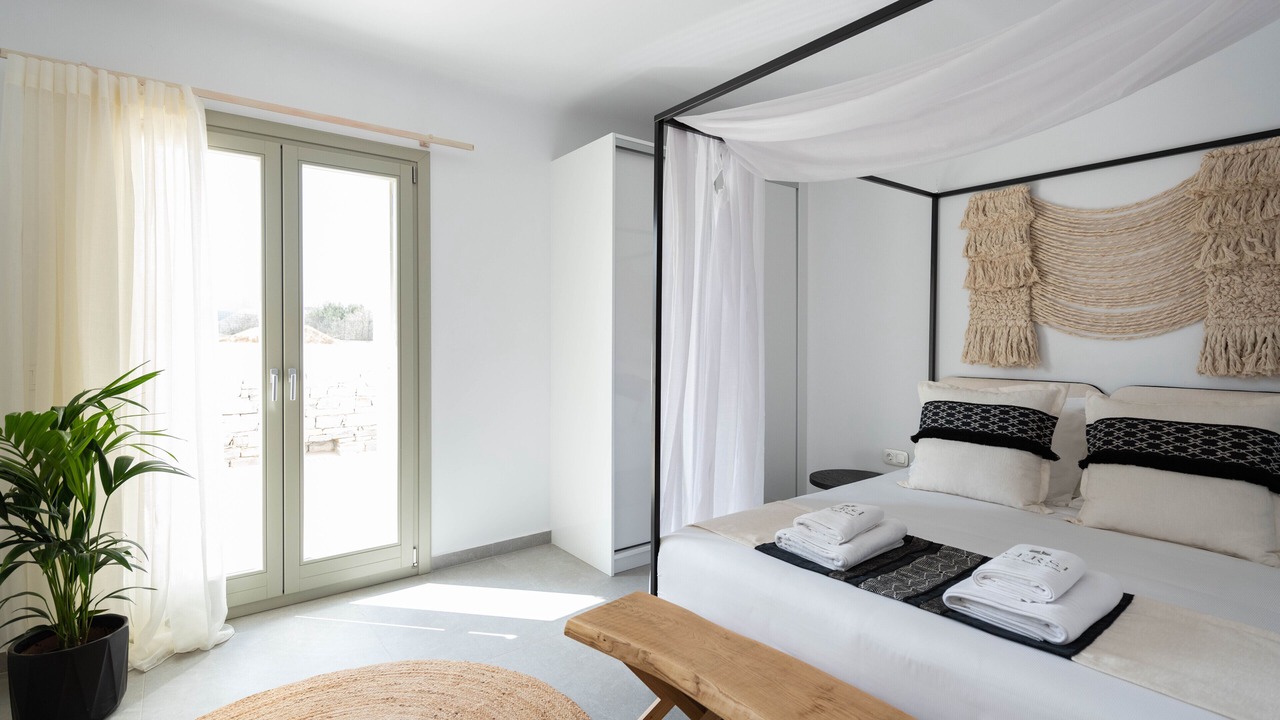 Photo of Bedroom in Nea Cryssi Akti