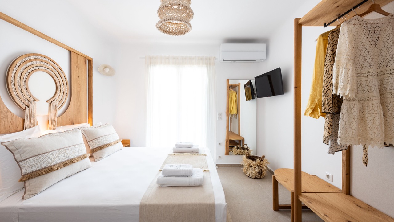 Photo of Bedroom in Nea Cryssi Akti