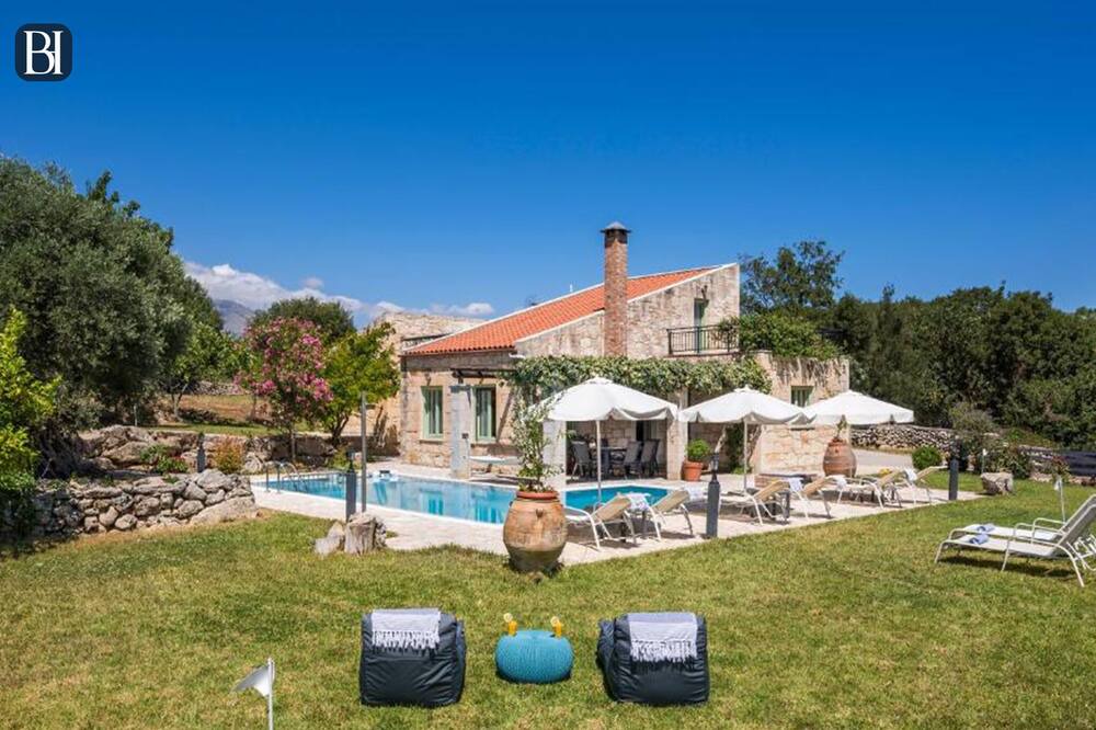 Photo of Outdoor in Filippos
