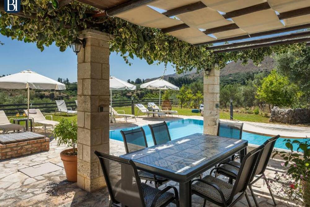 Photo of Outdoor in Filippos