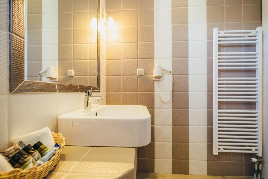 Photo of Bathroom in Mesopotamia