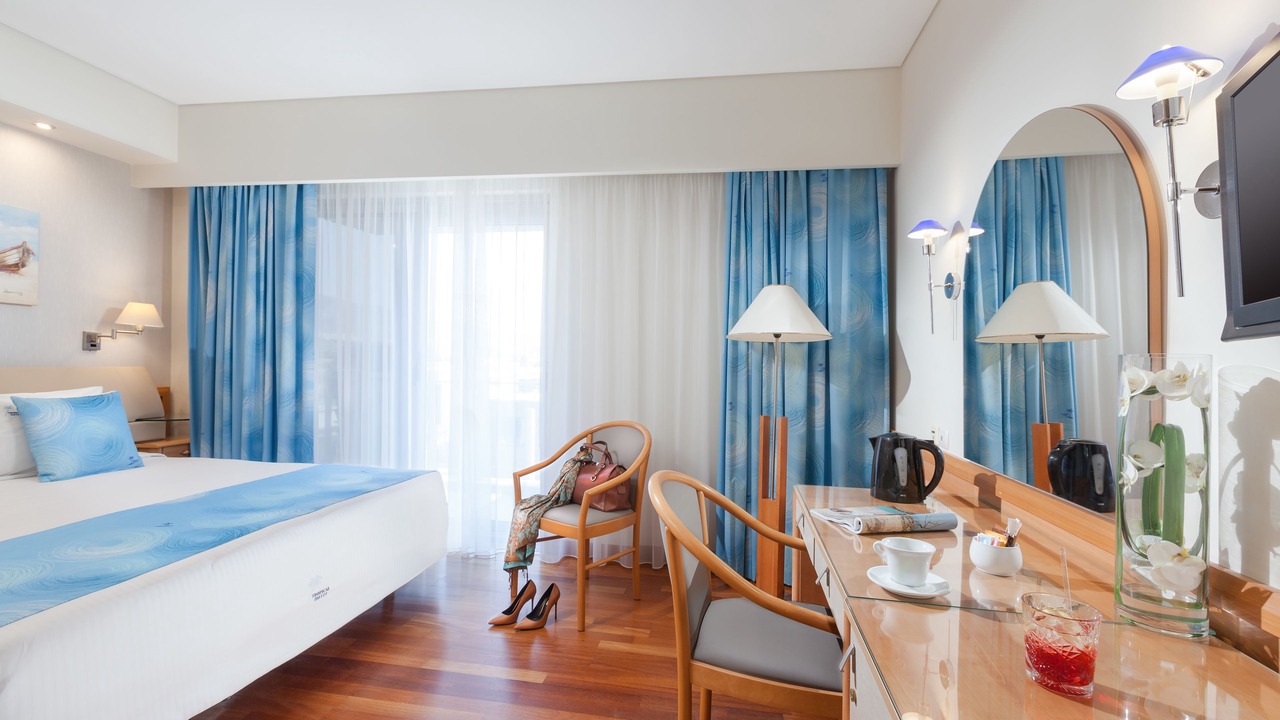 Photo of Bedroom in Alimos