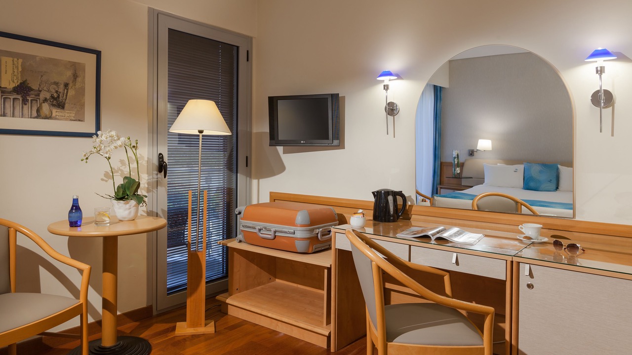 Photo of Bedroom in Alimos