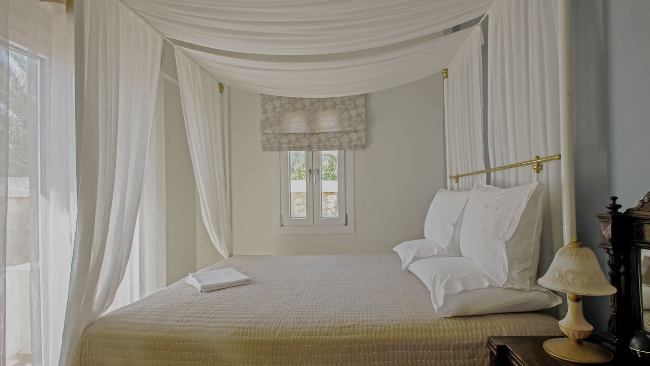Photo of Bedroom in Megas Gialos