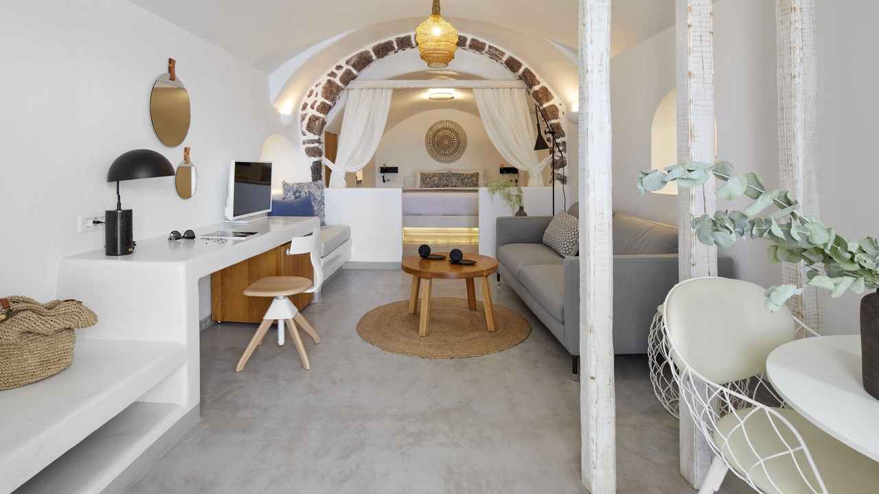 Photo of Bedroom in Oia