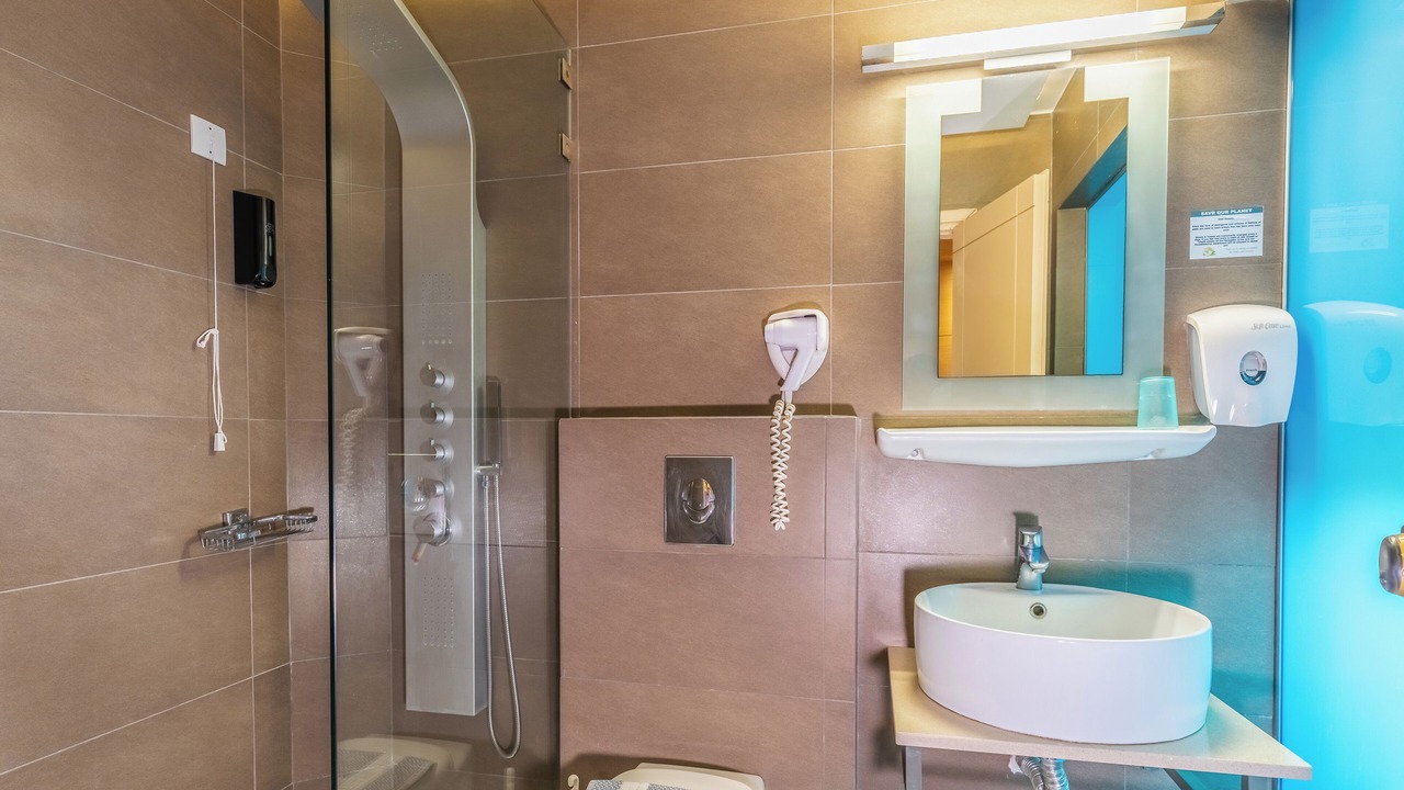 Photo of Bathroom in Violi Charaki