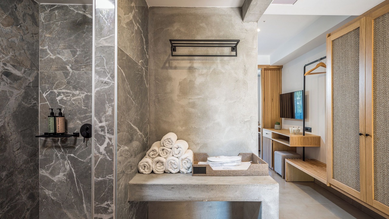 Photo of Bathroom in Aposelemis