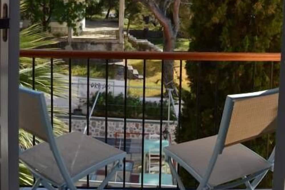 Photo of Patio Balcony in Massouri