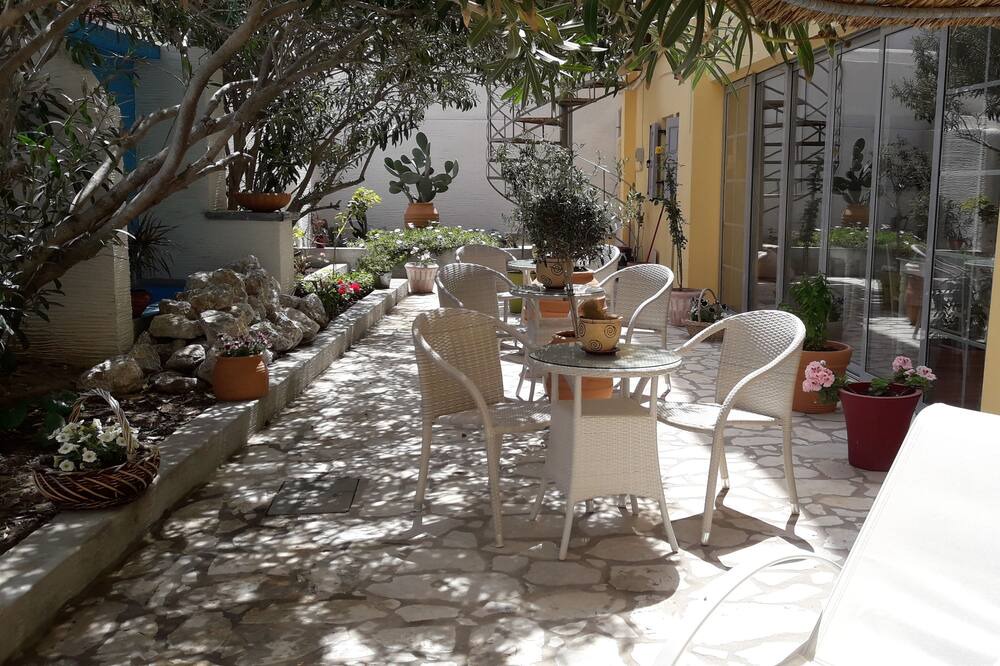 Photo of Outdoor in Massouri