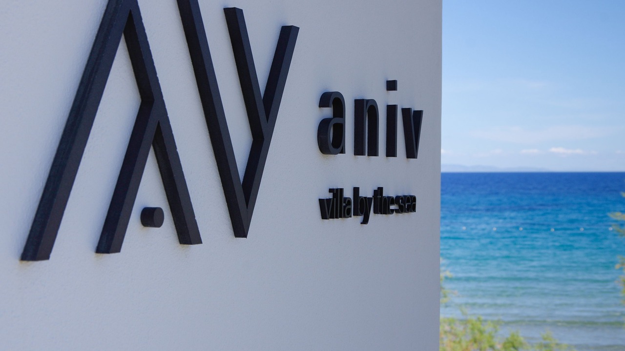 Photo of Outdoor in Kini