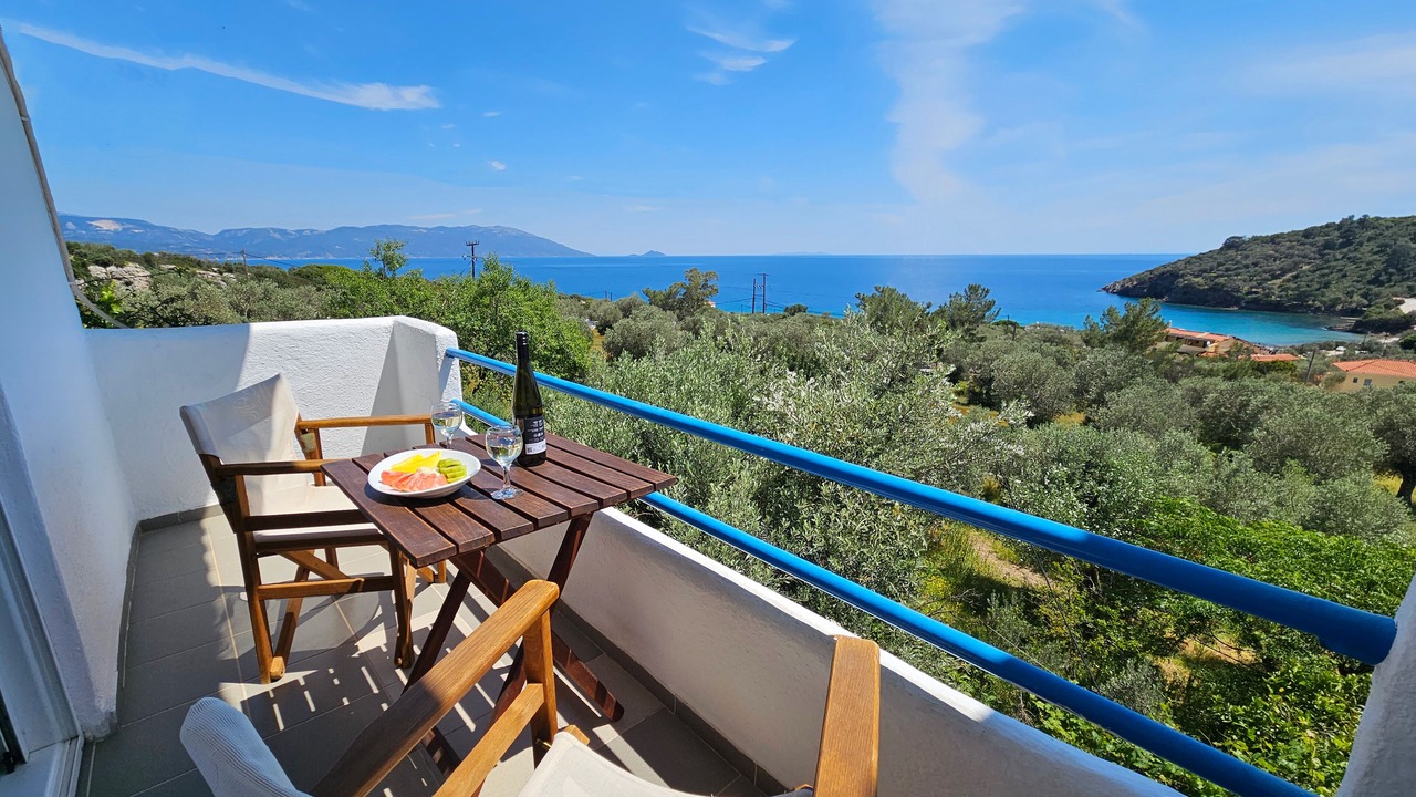 Photo of Bedroom in Limnionas