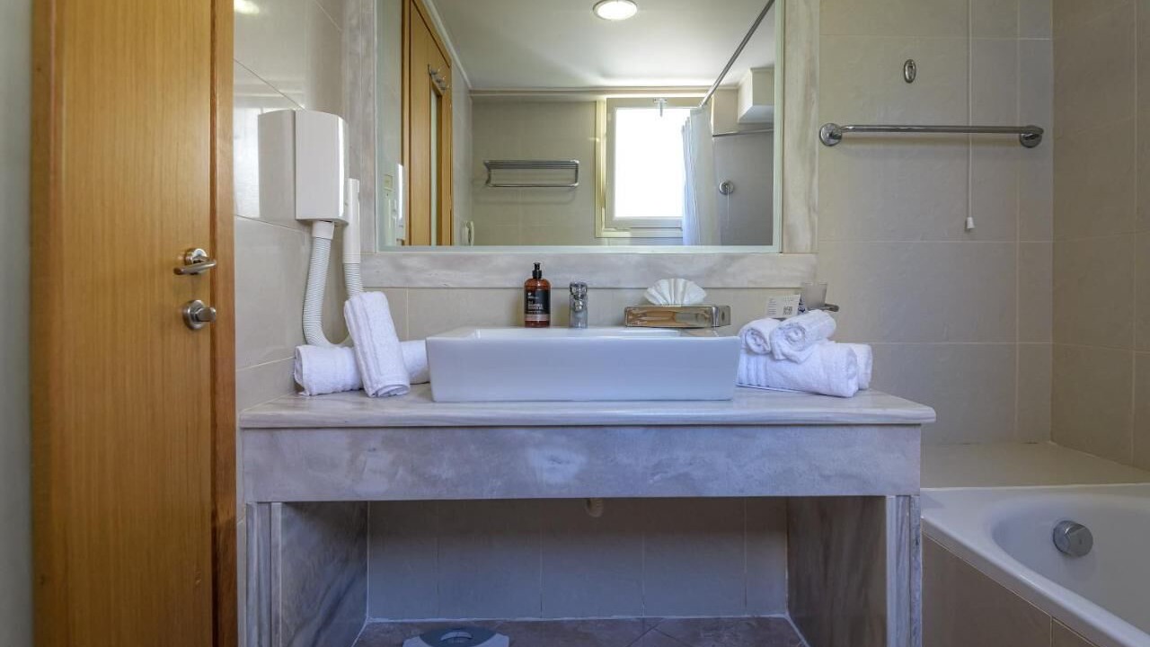 Photo of Bathroom in Psalidi