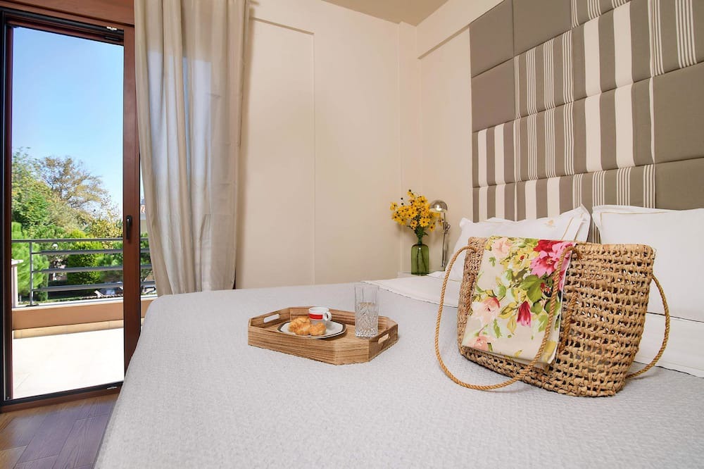 Photo of Bedroom in Paralia Pantaleimonos