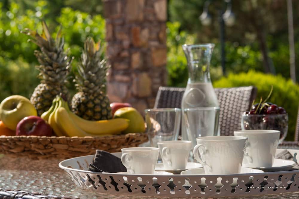 Photo of Outdoor in Paralia Pantaleimonos