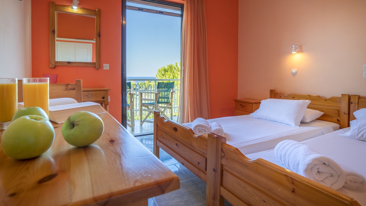 Photo of Bedroom in Amoudi