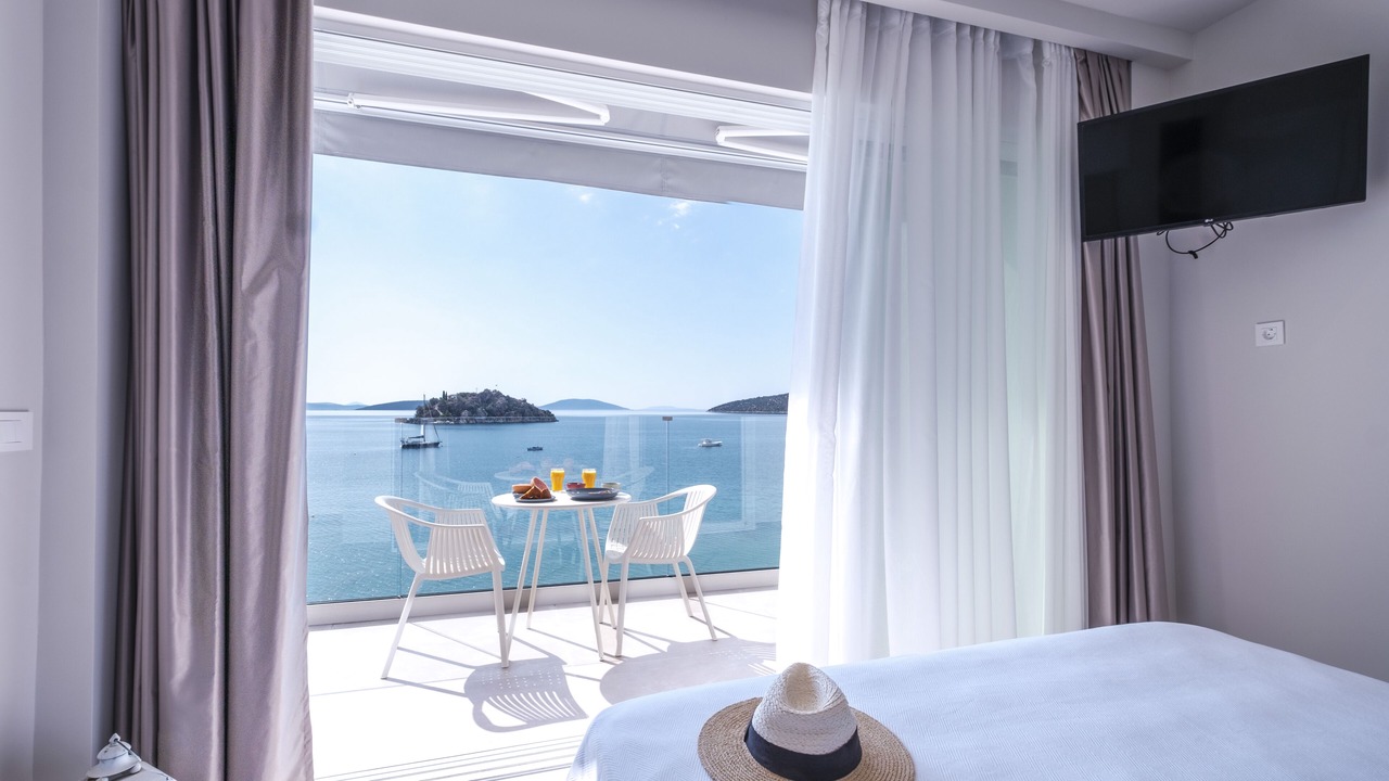 Photo of Bedroom in Tolo