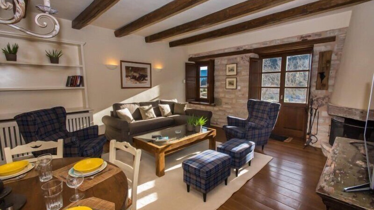Photo of Livingroom in Karpenisi