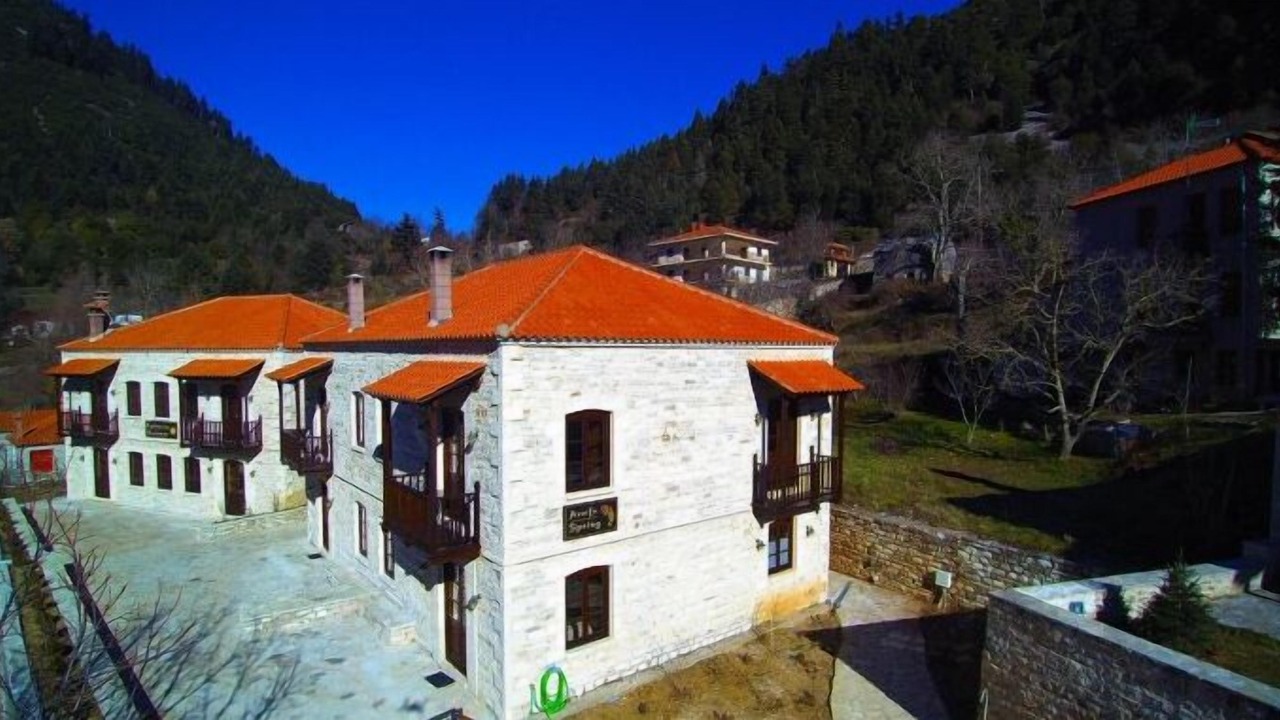Photo of Outdoor in Karpenisi