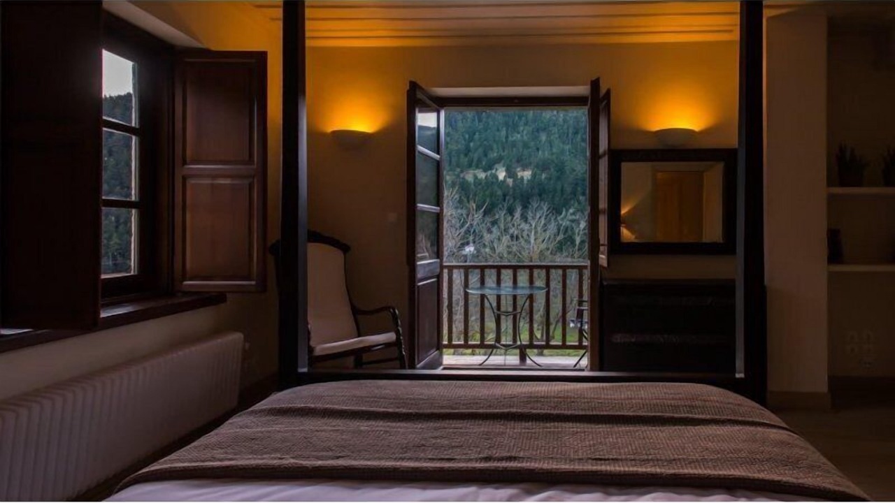 Photo of Bedroom in Karpenisi
