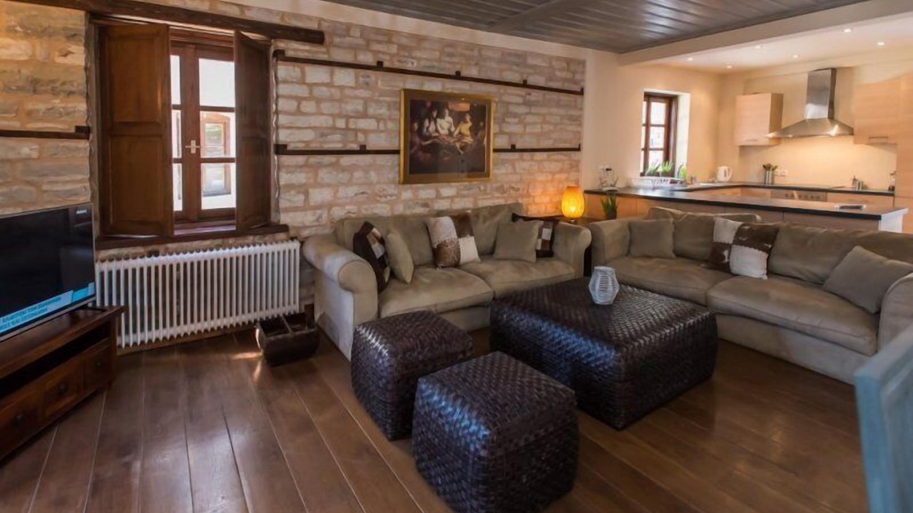 Photo of Livingroom in Karpenisi