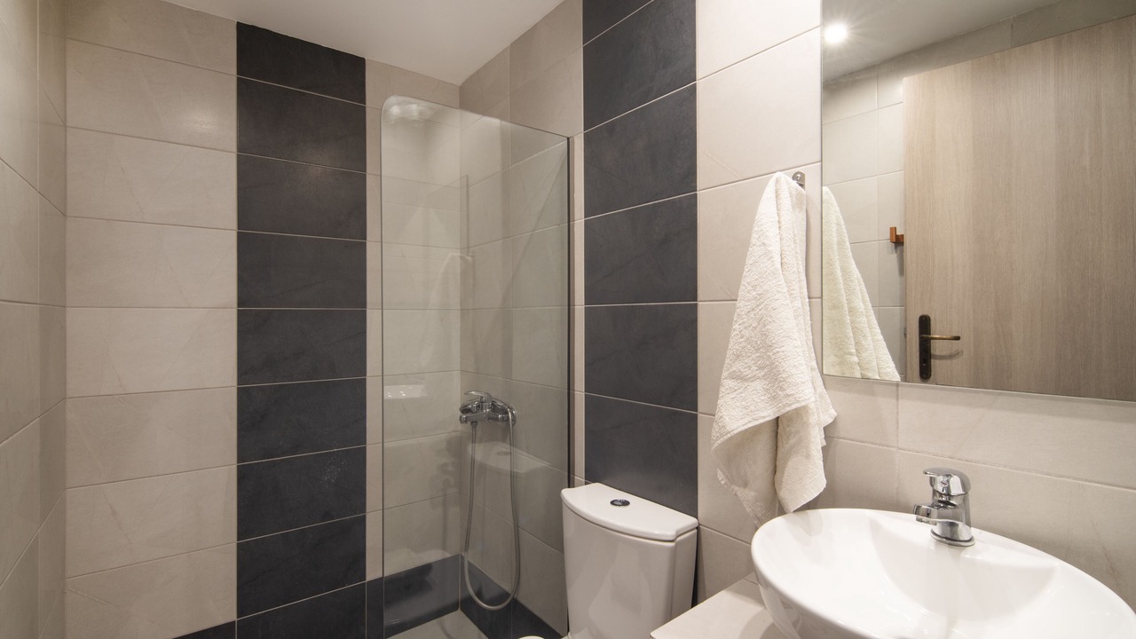 Photo of Bathroom in Kerveli